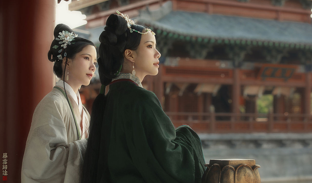 暮雪归途（图ZMTg0NzYzMDk2） - 人像摄影 - 站酷设计师摄影师蝈蝈小姐原创素材 - 站酷ZCOOL