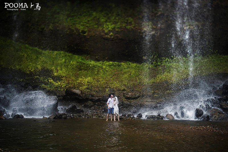 一生总有风雨,也并肩散步淋雨。