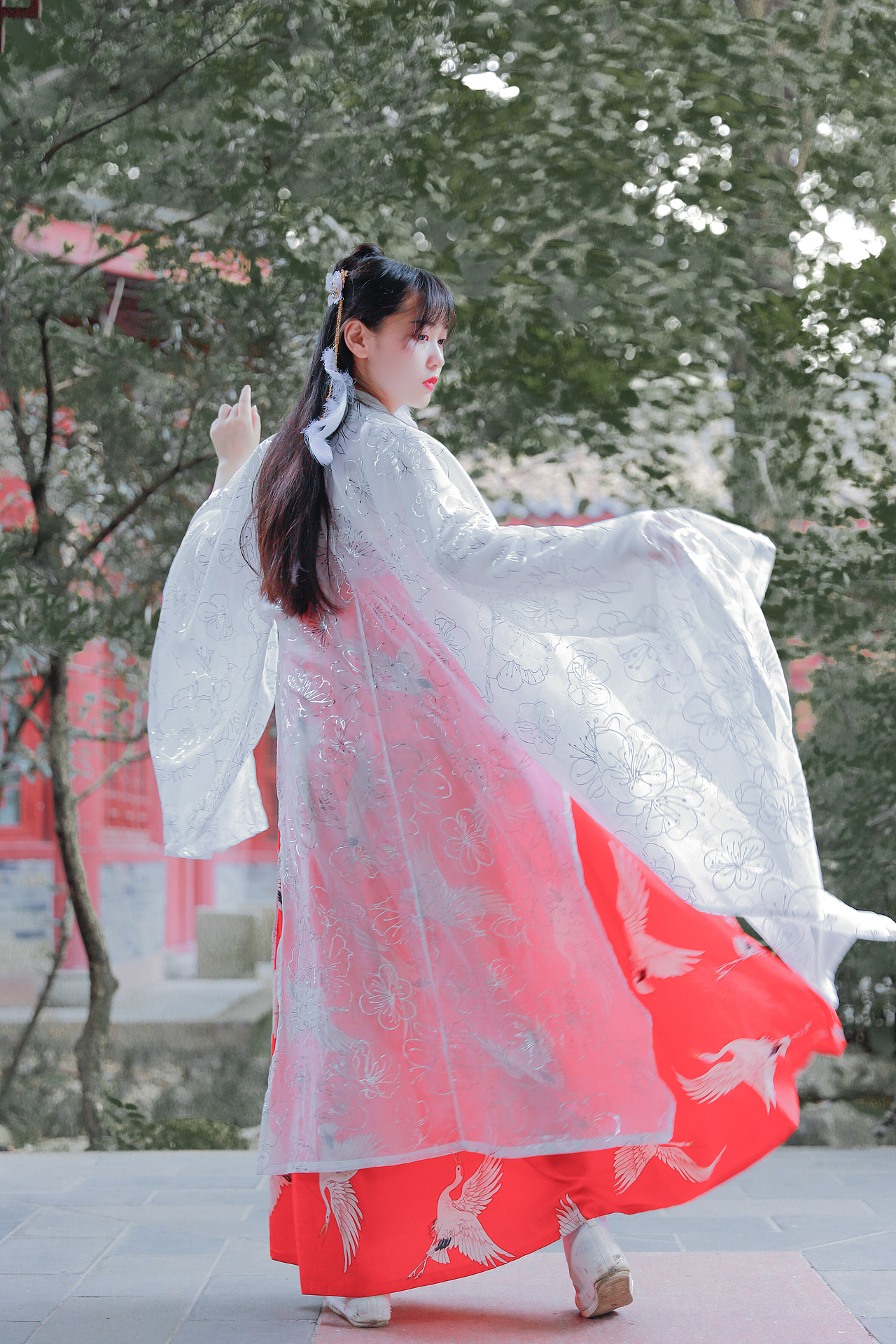 兰花指捻红尘似水