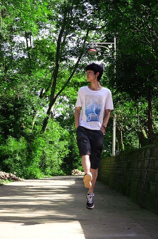 一个夏天,两只小伙——青春不散场2