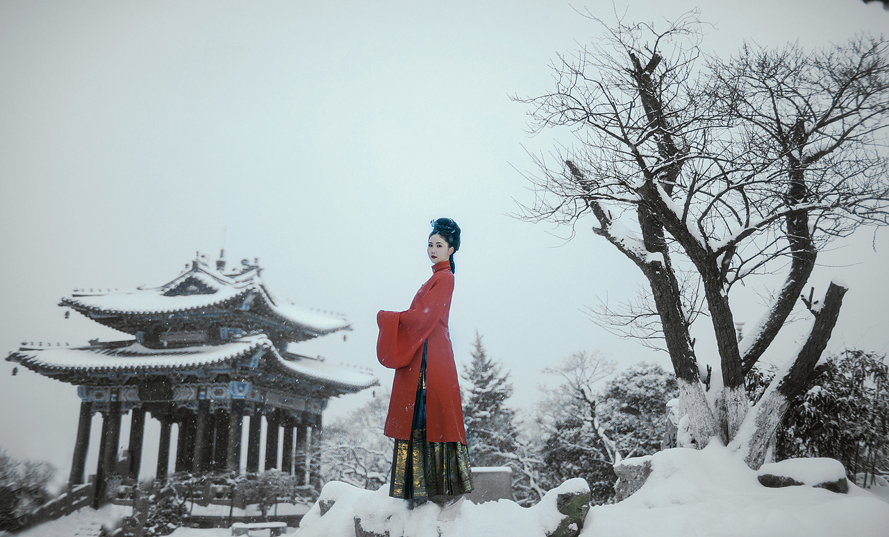 赏雪（图ZMTMxMTY0NzQ4） - 人像摄影 - 站酷设计师CH海恩原创素材 - 站酷ZCOOL