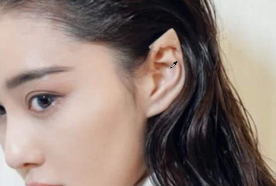 耳朵它的结构是什么样呢?你先把它画出来的时候,它这边有个耳蜗.