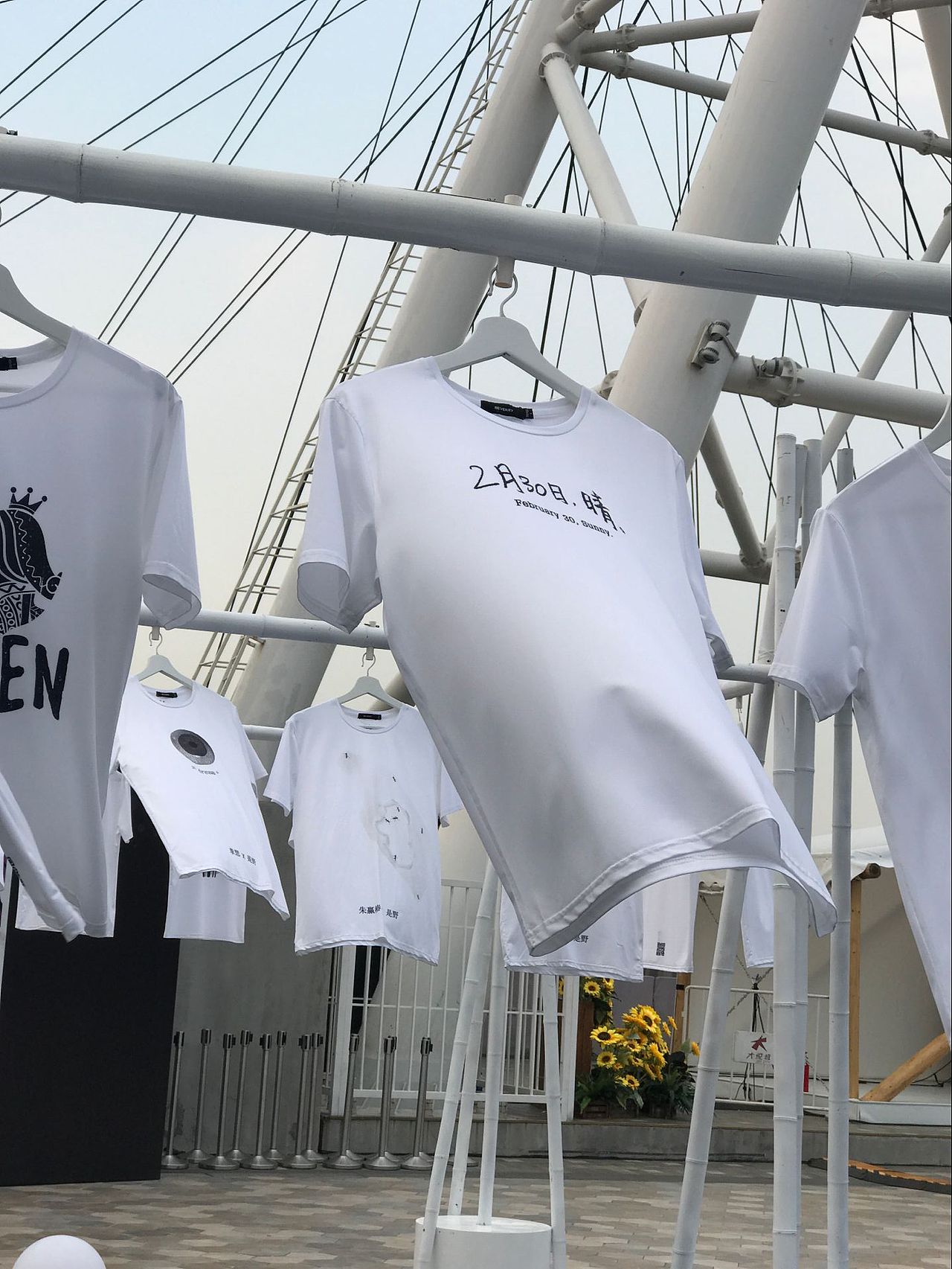 晴·随拍（图ZOTAzMjU5Njg=） - 人文/纪实摄影 - 站酷设计师Ultra_Violet原创素材 - 站酷ZCOOL