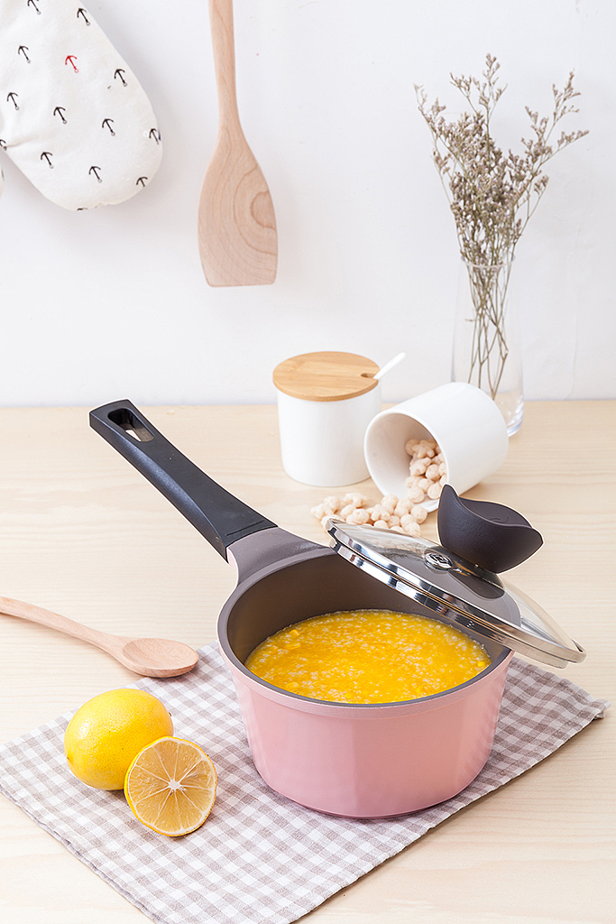 乐扣乐扣宝宝美食酸奶辅食锅奶锅不粘锅淘宝静物拍摄（图ZMTQ2MDU2Mzk2） - 产品摄影 - 站酷设计师芷君视觉原创素材 - 站酷ZCOOL