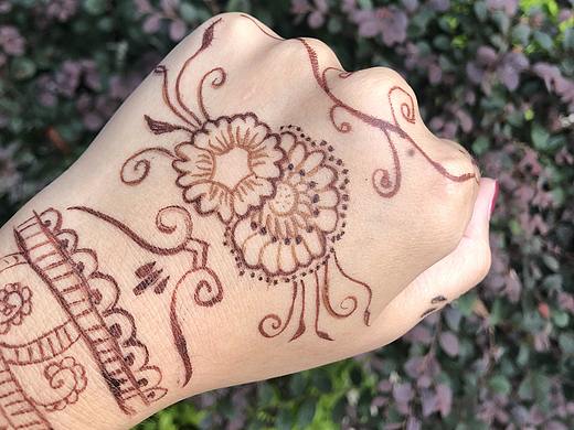 印度海纳设计（个人主页-ZMjk2MTM2Mjg=） - 新锐潮流插画 - 站酷设计师vinopan2016原创素材 - 站酷ZCOOL