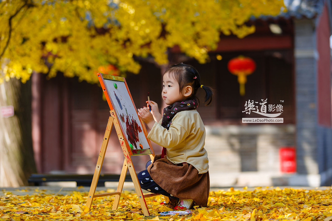 写生小画家（图ZOTgwNzA4Mjg=） - 人像摄影 - 站酷设计师LeDaoPhoto原创素材 - 站酷ZCOOL