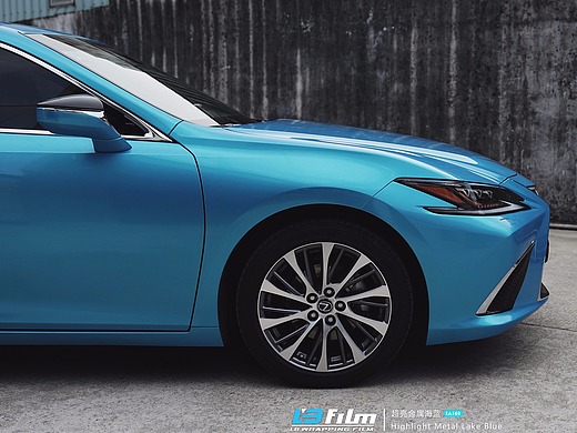 雷克萨斯我更喜欢海蓝色