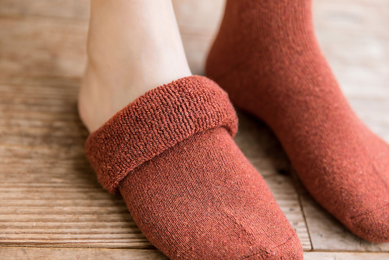 2019秋冬款加厚毛圈女袜袜子中筒