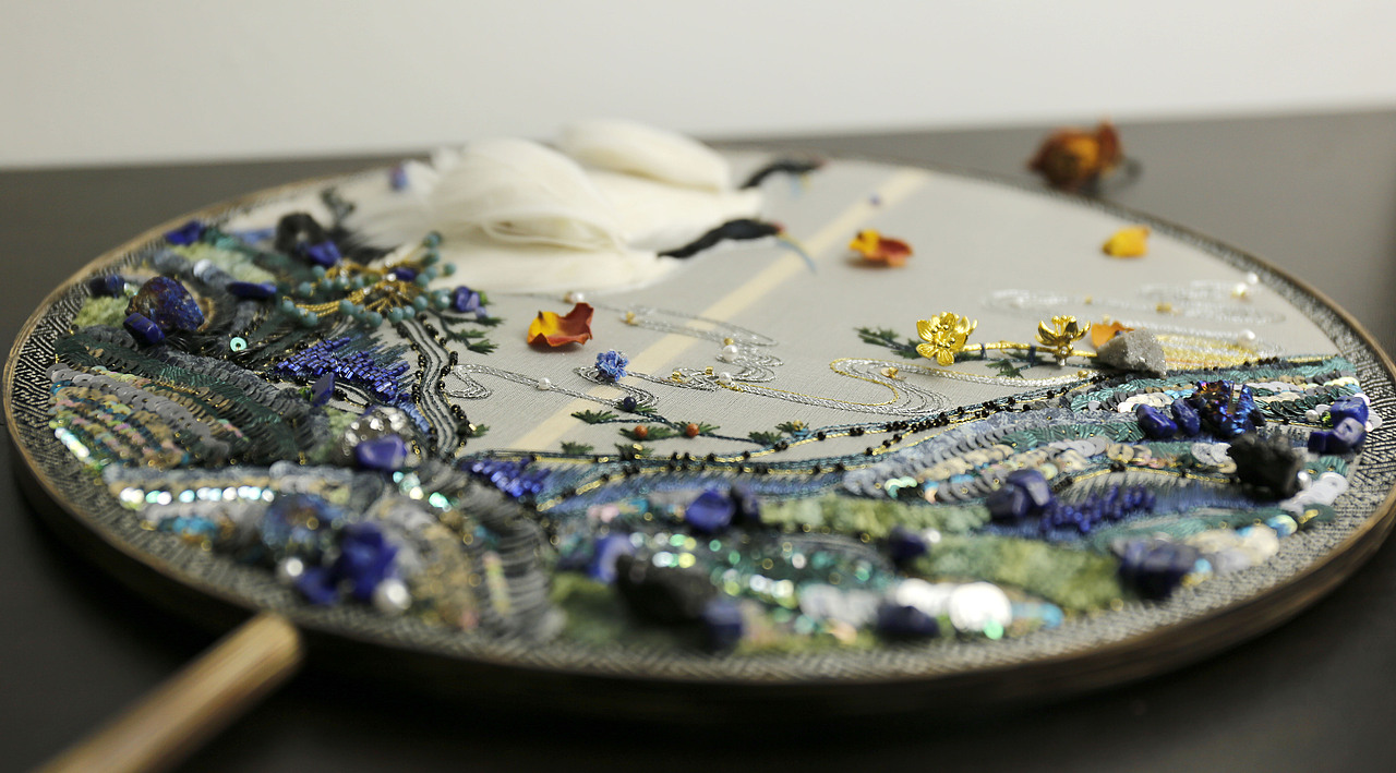 法式刺绣团扇(仙鹤)