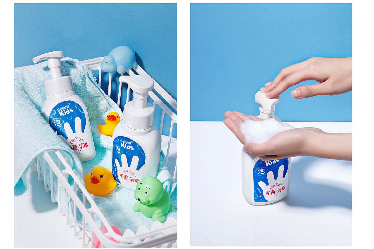 父母教孩子用免洗洗手液消毒-蓝牛仔影像-中国原创广告影像素材