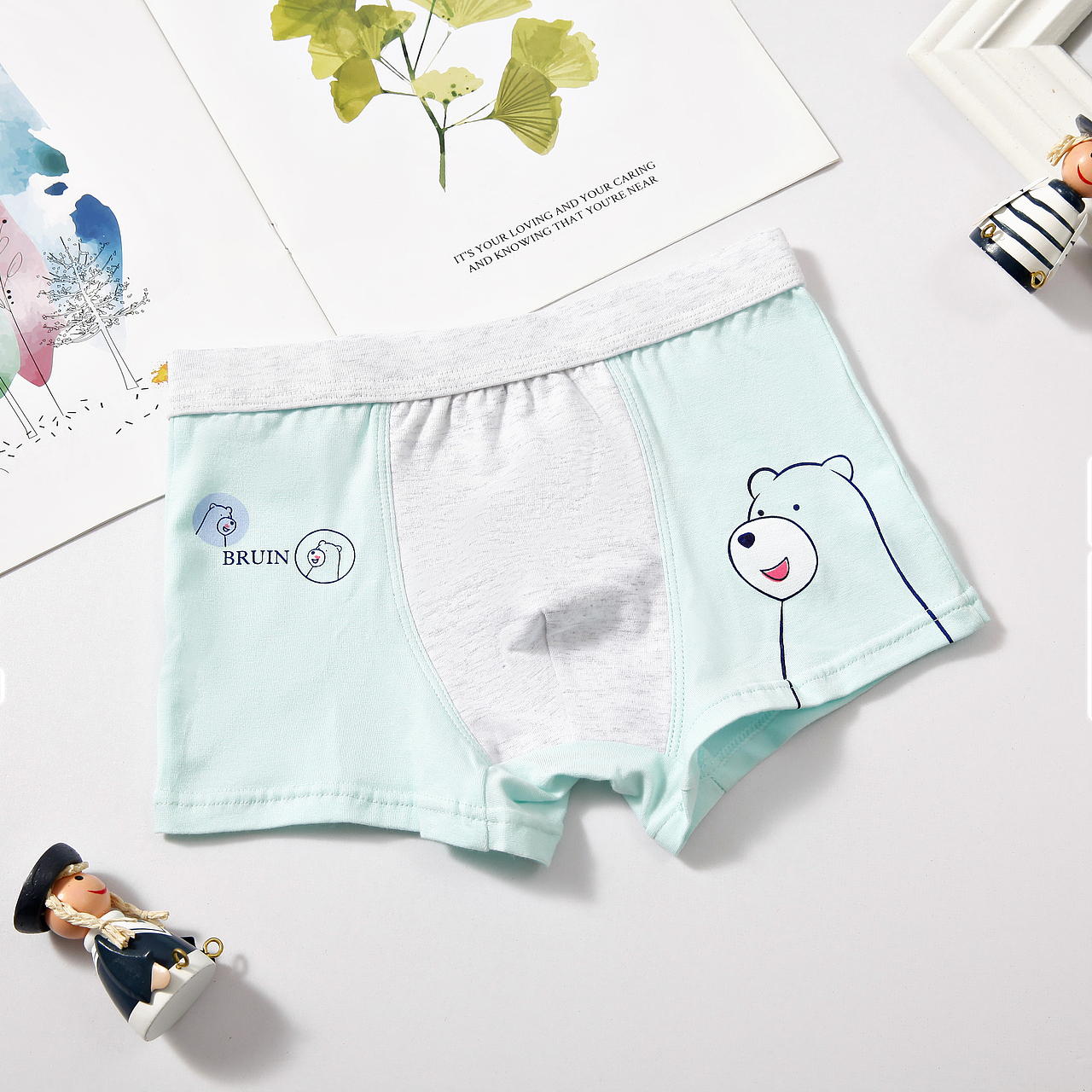 儿童内裤/童裤（图ZMTYxNzk5MjI4） - 产品摄影 - 站酷设计师One小原创素材 - 站酷ZCOOL