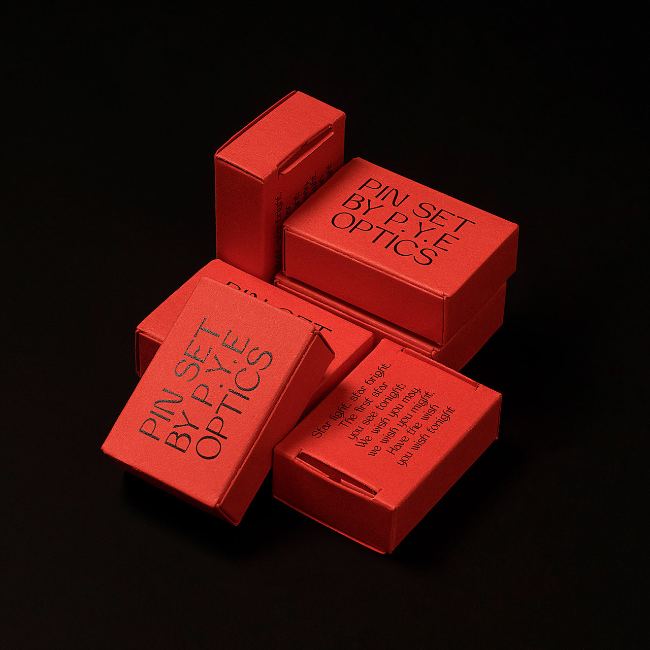设计分享/ Gift Set for P.Y.E​​（图ZMjUxMzQ4OTMy） - 包装 - 站酷设计师BranD杂志原创素材 - 站酷ZCOOL