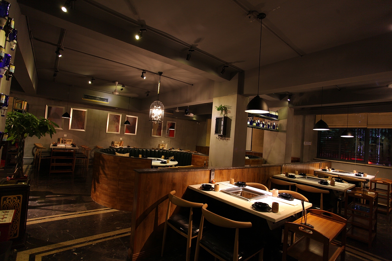 香晓月火锅 实拍（图ZNjAxODk0NjA=） - 环境/建筑摄影 - 站酷设计师金箍棒棒哒原创素材 - 站酷ZCOOL