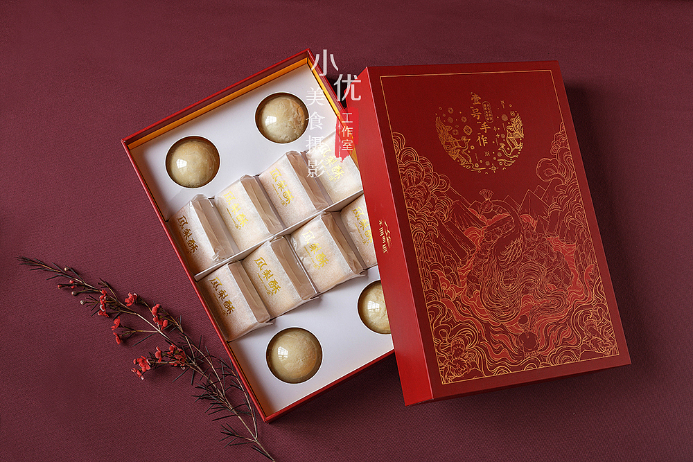 静物美食摄影 年货礼盒 凤梨酥 点心糕点（图ZMTkyNzg1MTQw） - 产品摄影 - 站酷设计师小优美食摄影原创素材 - 站酷ZCOOL