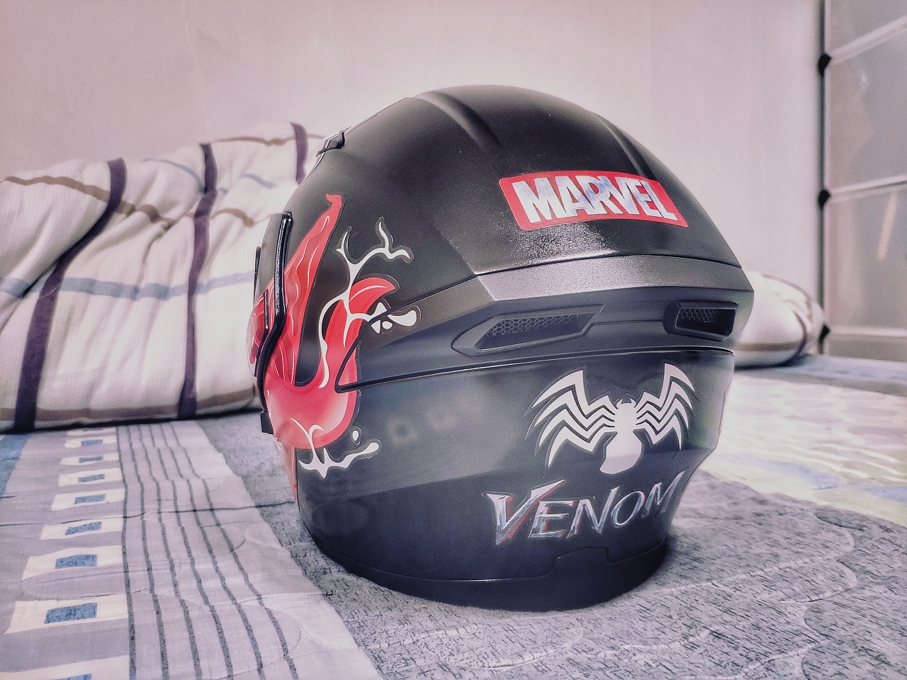 taohin | gxt 902 | 毒液一代 | 头盔彩绘个性涂装