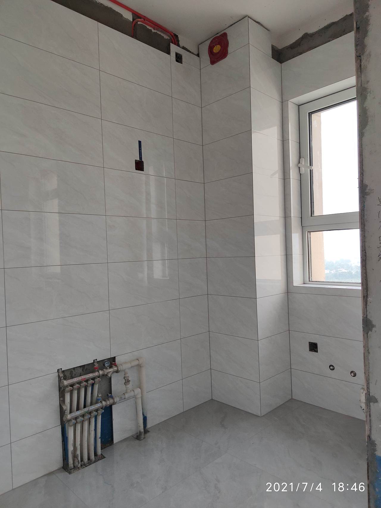 济南温馨两居室瓷砖刚贴完,美做完真漂亮