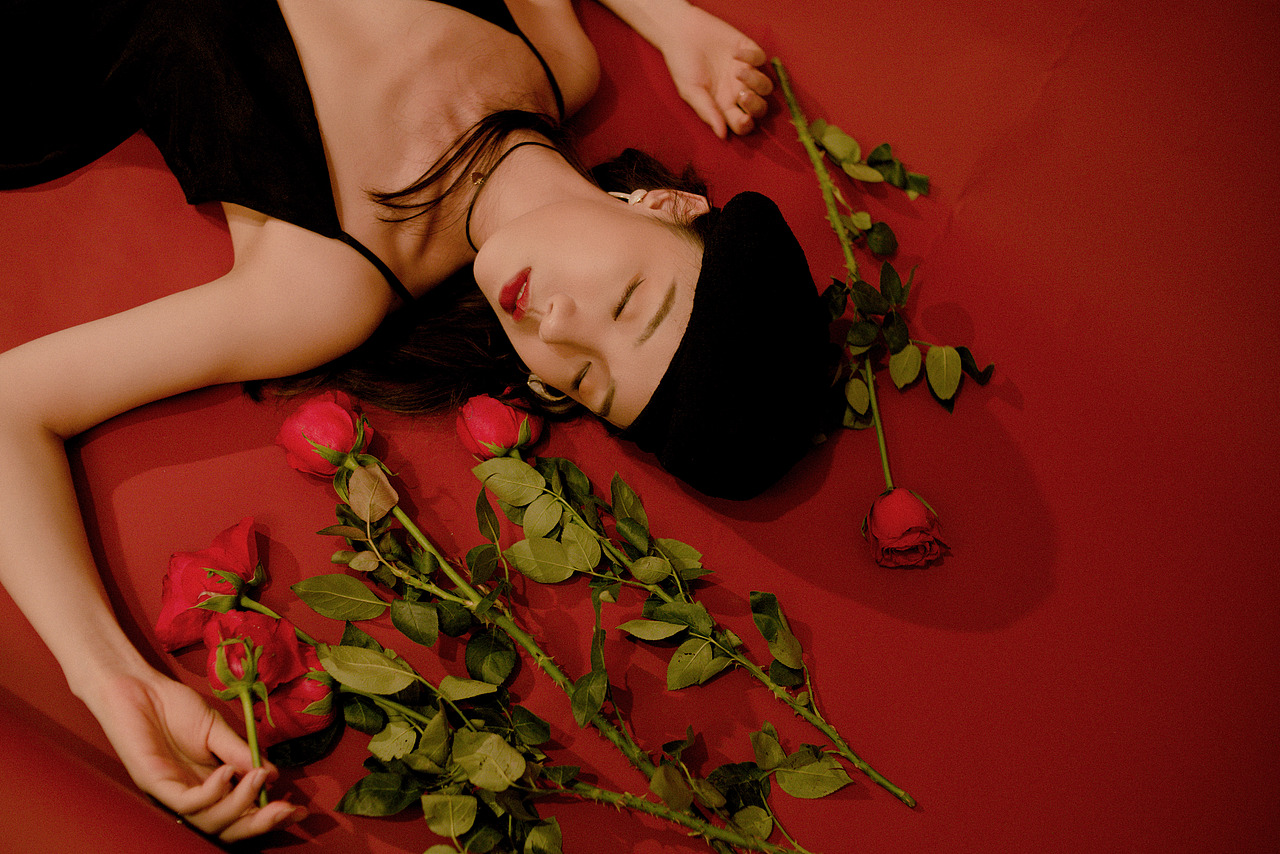 Rose girl（图ZMTY0NjgxMDAw） - 人像摄影 - 站酷设计师Disengage原创素材 - 站酷ZCOOL