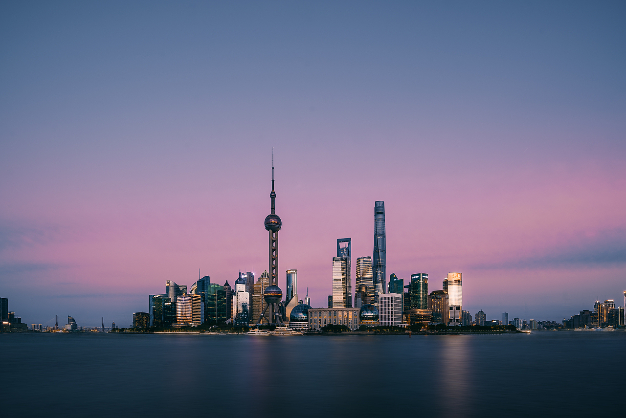 陆家嘴双重奏（图ZMTMyODcwMTEy） - 风光摄影 - 站酷设计师胡金豪学叔原创素材 - 站酷ZCOOL