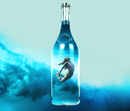 瓶中人空中翱翔