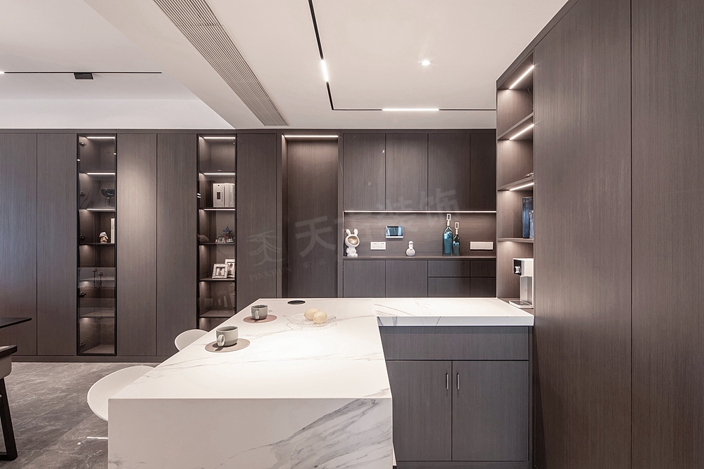 北滨路恒大御龙天峰装修,现代轻奢风格设计,天古装饰