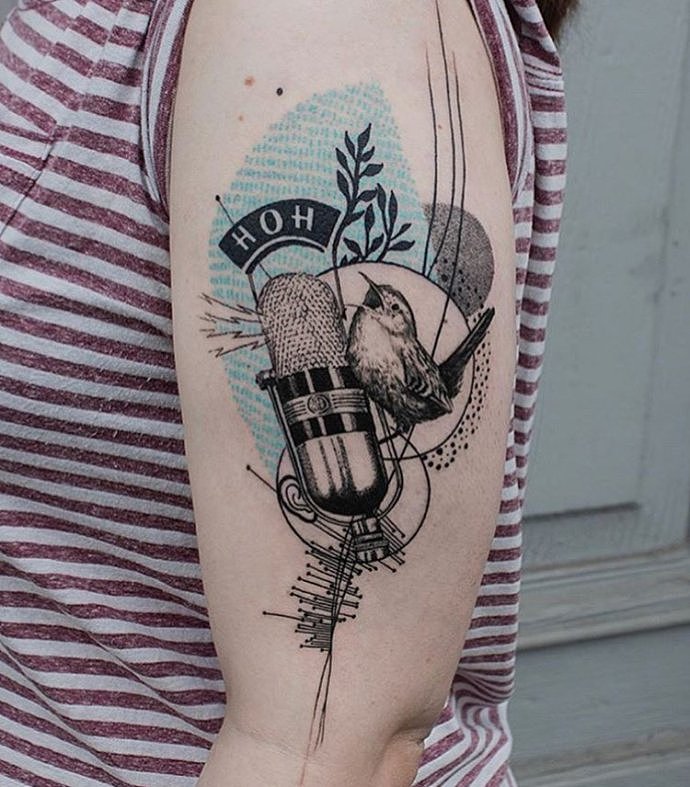 重庆纹身.色彩混搭风格来一波抽象多元素.迦文刺青