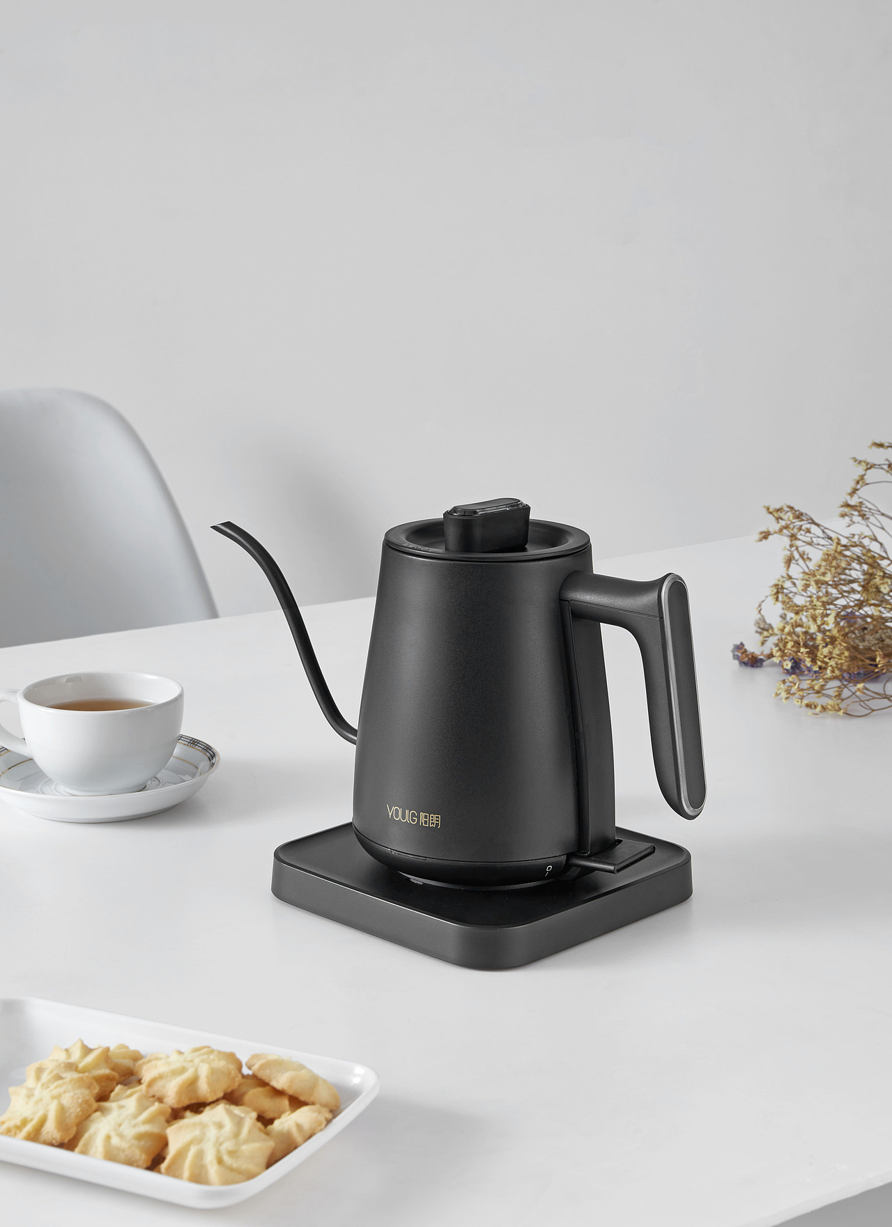 阳朗黑色手冲壶|摄影|产品摄影|曼图视觉品牌服务_原创作品-站酷zcool