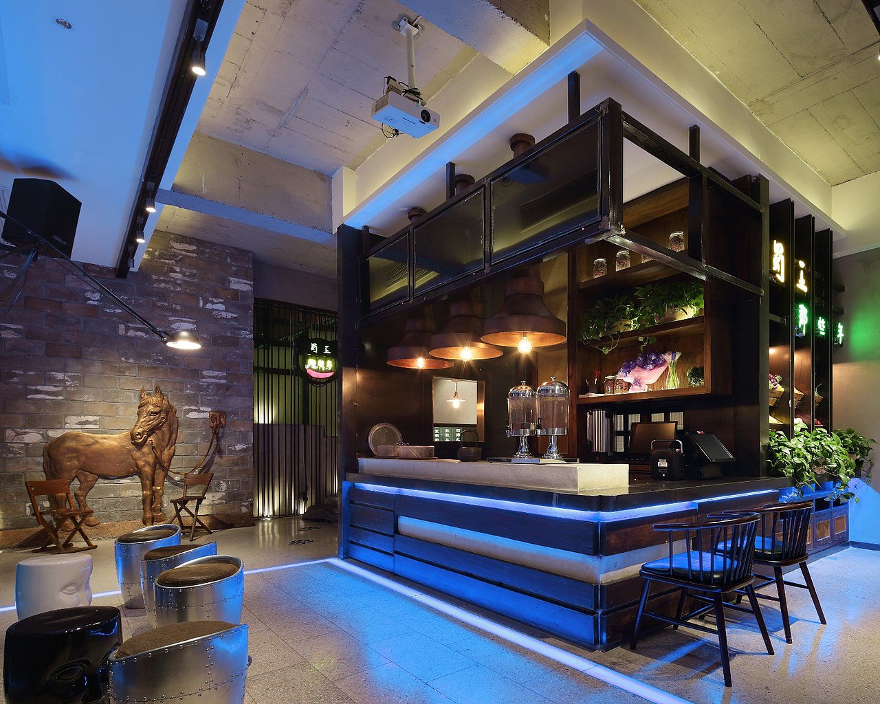 蜀王火锅店效果图-武汉火锅店装修|武汉火锅店设计公司