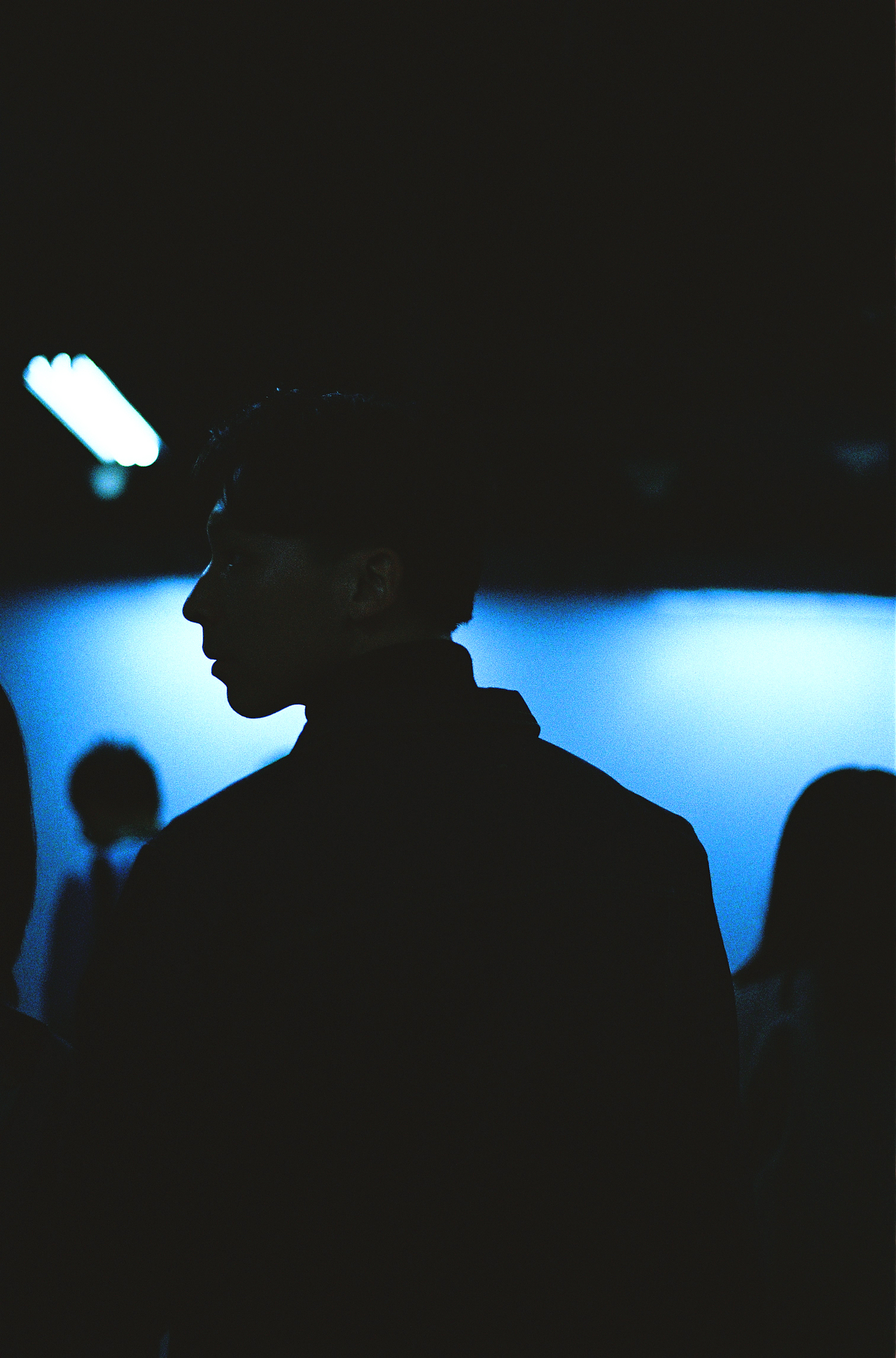 【个人写真】游走 ▪ 街头 /大树映像STUDIO/（图ZMTUxNDEzODI0） - 人像摄影 - 站酷设计师大树映像摄影原创素材 - 站酷ZCOOL
