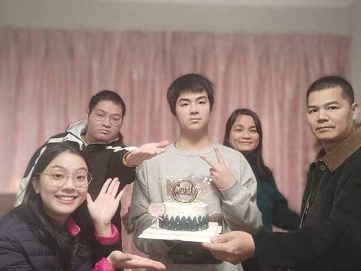 家人（个人主页-ZNjM1MzEyOTY=） - 人像摄影 - 站酷设计师薛元敬大学士原创素材 - 站酷ZCOOL