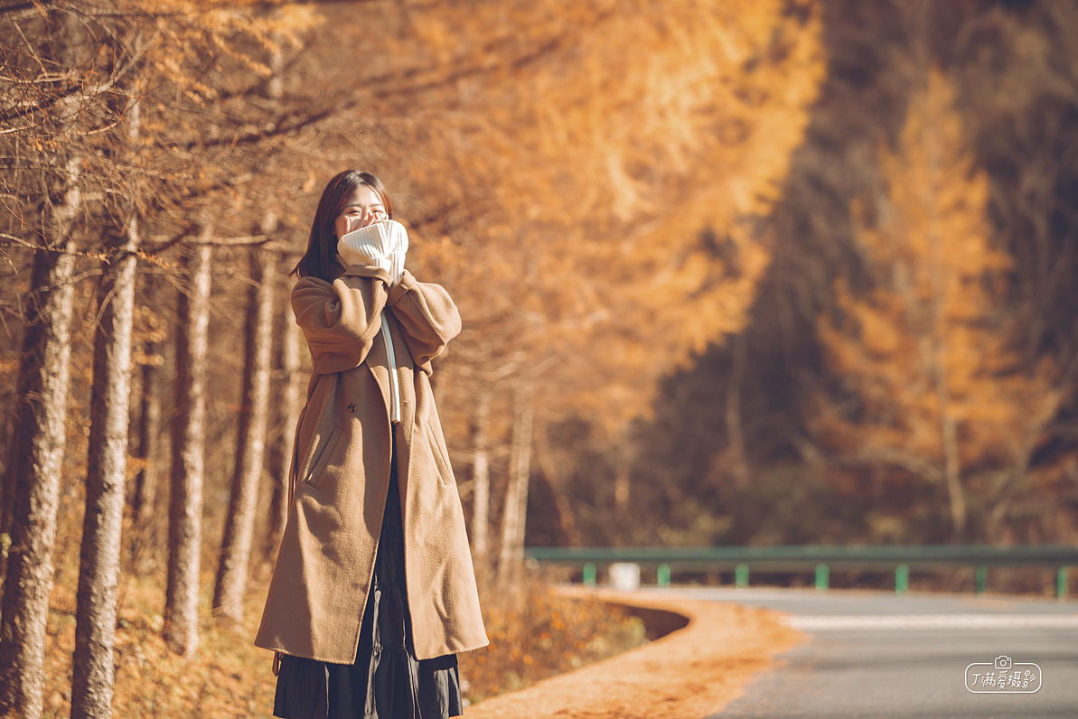 相遇在深秋（图ZMjc3OTIyMzQ4） - 人像摄影 - 站酷设计师丁满爱摄影原创素材 - 站酷ZCOOL