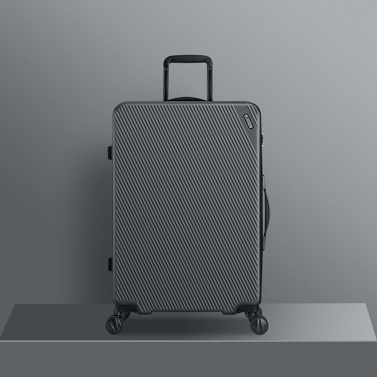 PC箱铝合金拉杆箱拍摄旅行箱行李箱拍摄广告拍摄