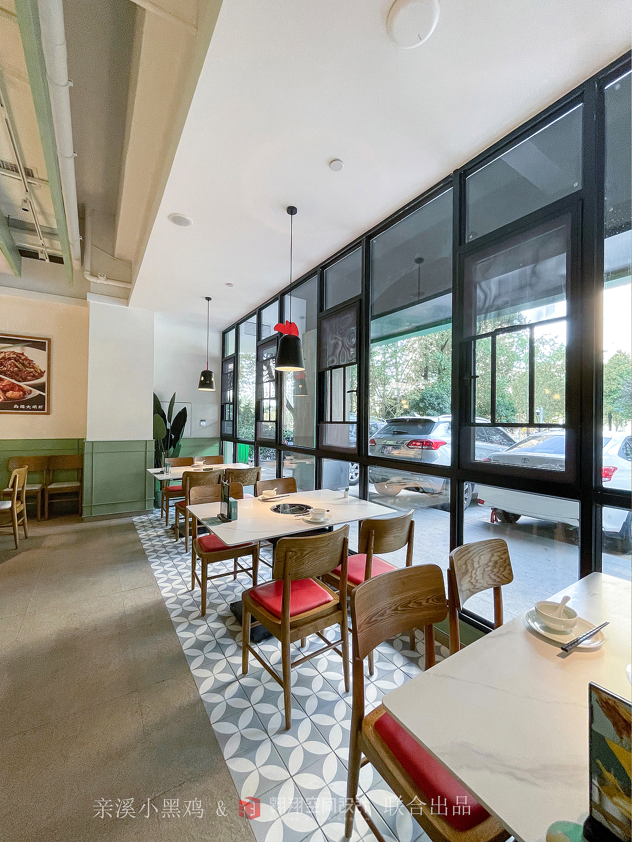 翱翔空间设计 ▶ 亲溪小黑鸡(河西一店)