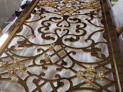 高档场所装饰铝板雕刻镶花屏风