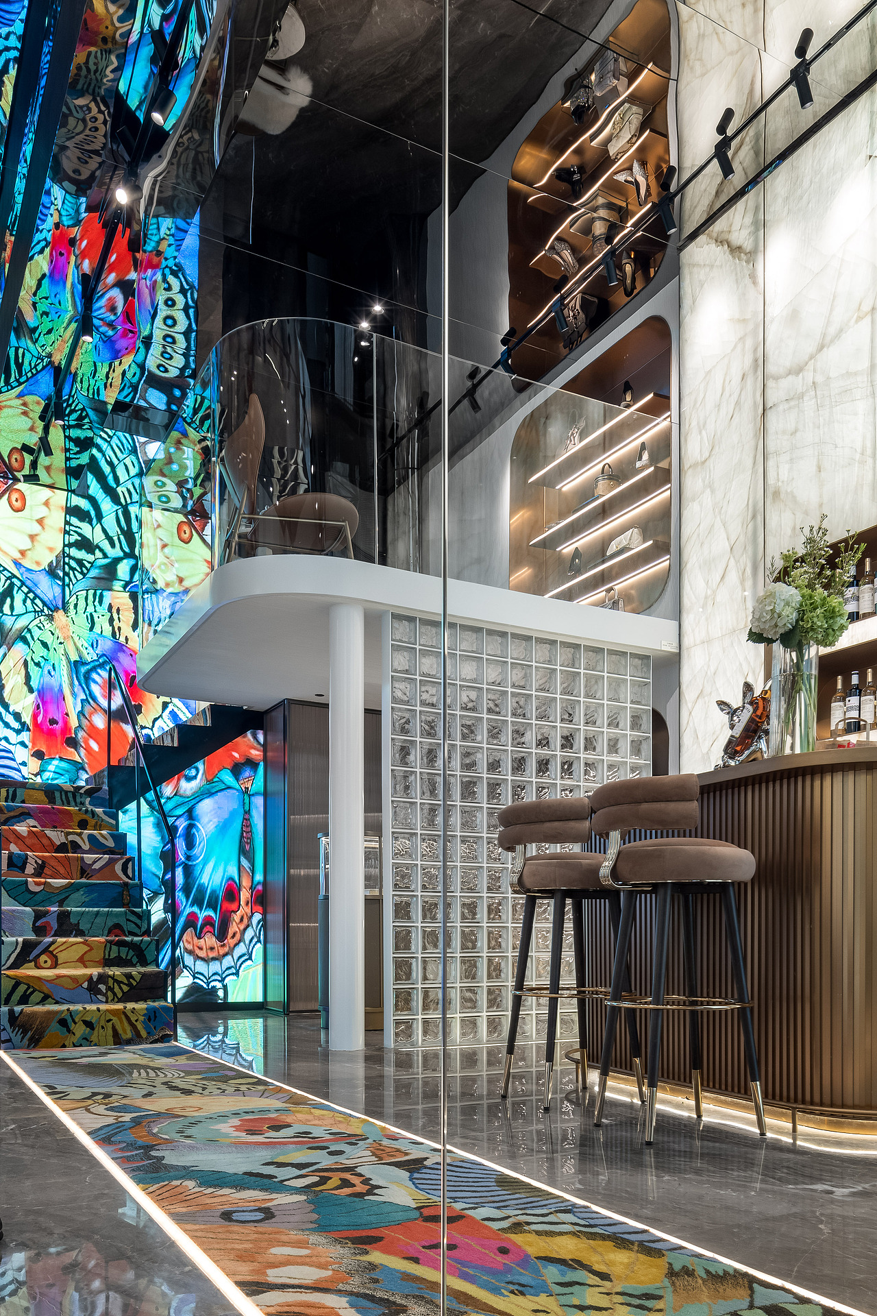 地产｜华润万象城商铺网红直播风样板间-昆明（图ZMjg1MTIyNzU2） - 环境/建筑摄影 - 站酷设计师叫我Kevin好了原创素材 - 站酷ZCOOL