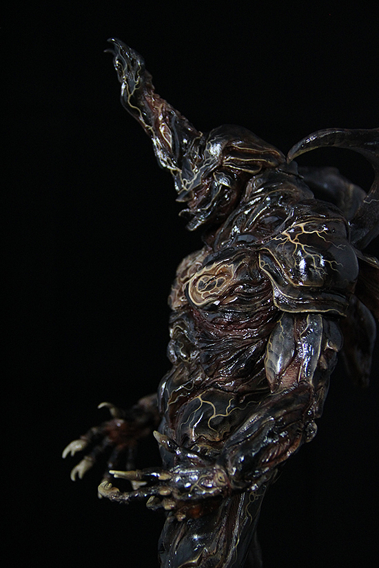 戏彩堂喷涂作品-甲虫男 甲臥鉈