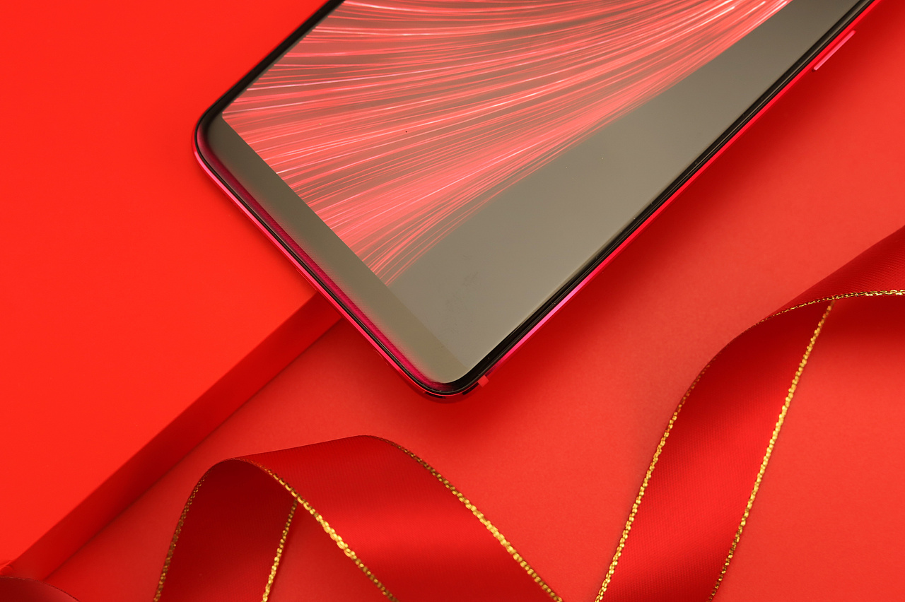 OPPO R11s星幕新年版：更好的新年礼物！（图ZMTAwNDI2Mjk2） - 电子产品 - 站酷设计师数码视界原创素材 - 站酷ZCOOL