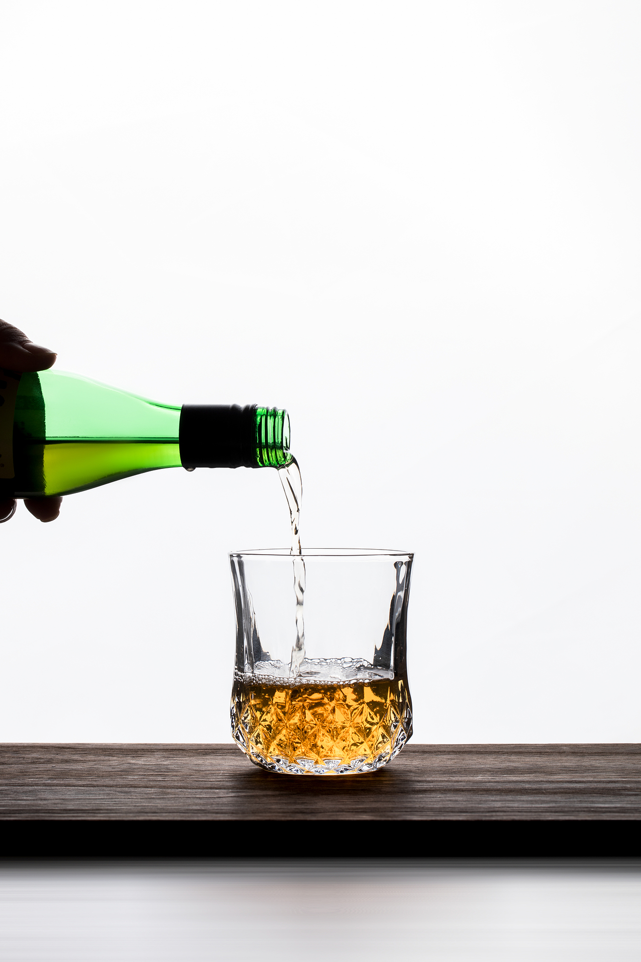 尘夕视觉 | 2021年度总结（图ZMjgxOTg2NDI4） - 产品摄影 - 站酷设计师黑色的墨染上安详原创素材 - 站酷ZCOOL