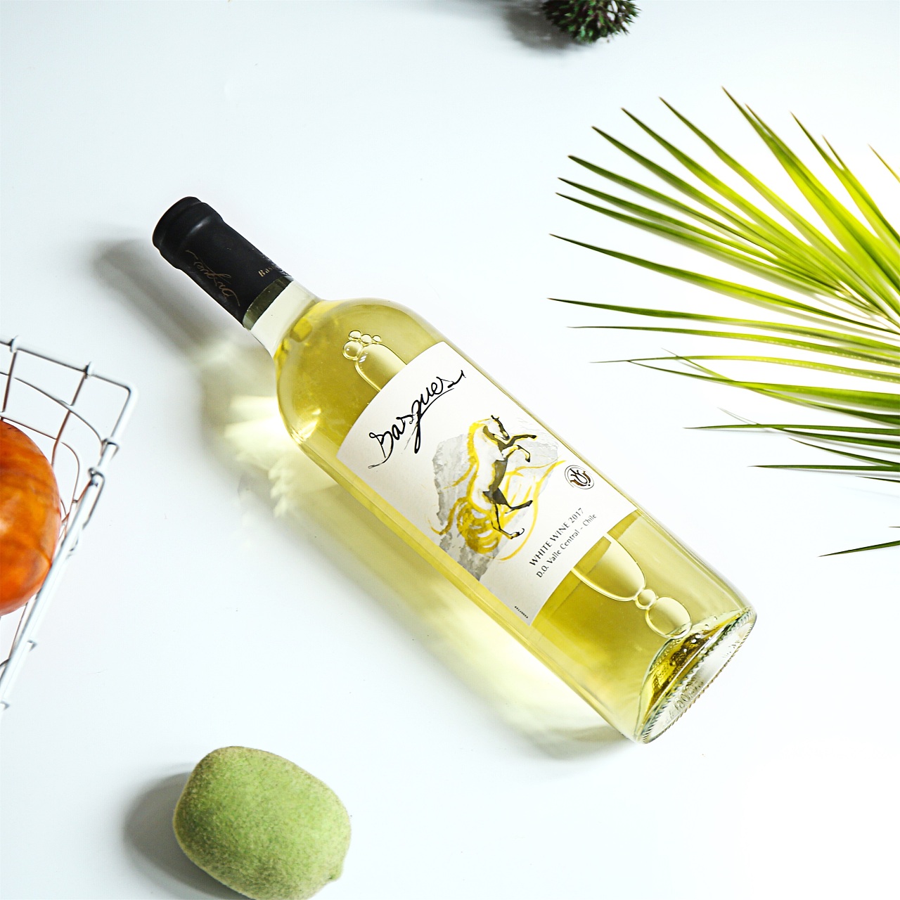 朋盛传媒|静物摄影 白葡萄酒拍摄