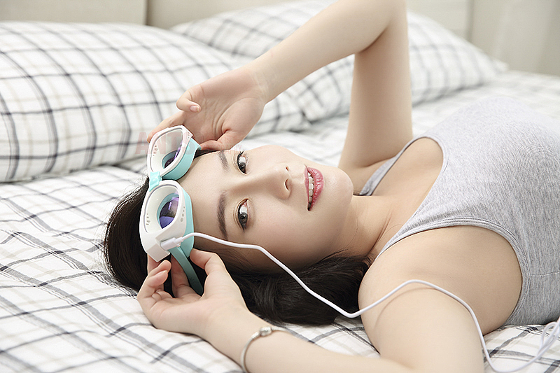 淘寶天貓優(yōu)視佳產(chǎn)品模特拍攝（圖ZODI2NjY4MjQ=） - 人像攝影 - 站酷設(shè)計(jì)師小螞蟻電商視覺(jué)原創(chuàng)素材 - 站酷ZCOOL