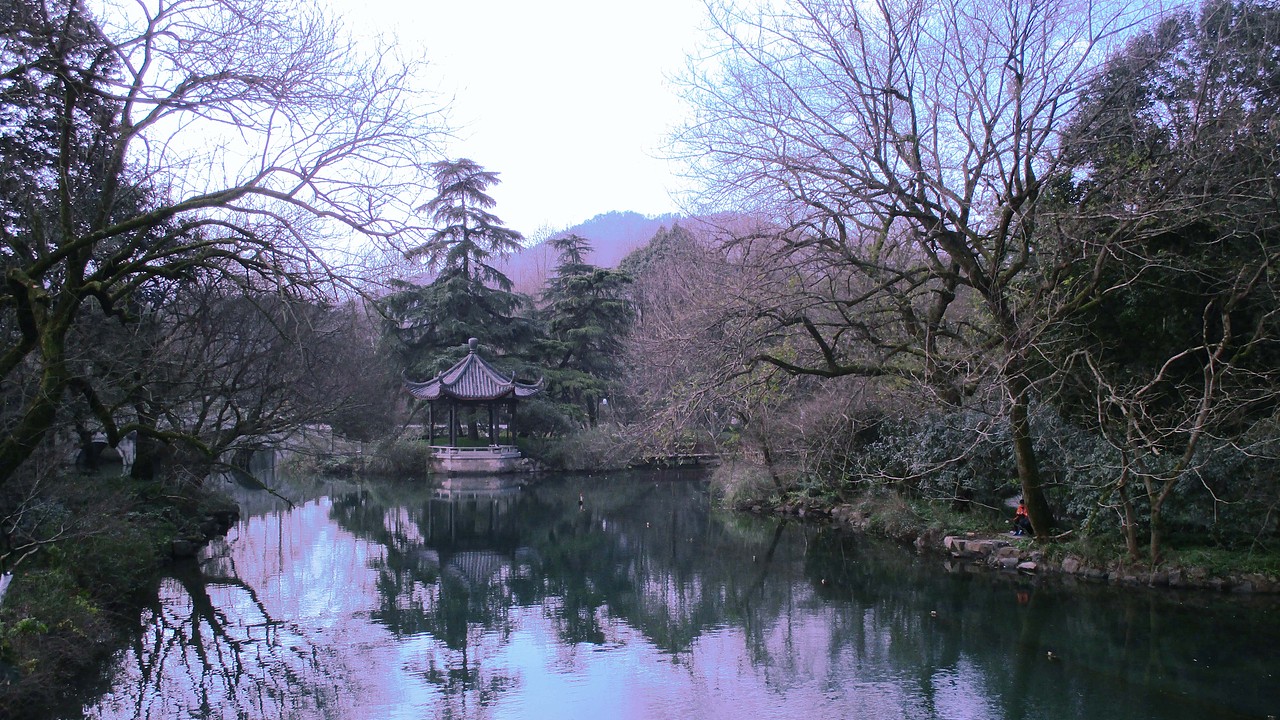 西湖光影（图ZMTU2Nzc0MzI0） - 风光摄影 - 站酷设计师摄影师阿正原创素材 - 站酷ZCOOL