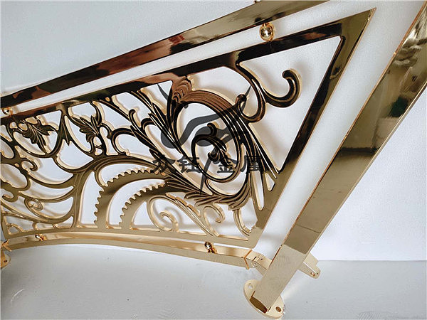 凤舞九天美式香槟金铝板雕刻楼梯扶手护栏加工定做（图ZMjExOTgyMjky） - 家装设计 - 站酷设计师众钰金属原创素材 - 站酷ZCOOL