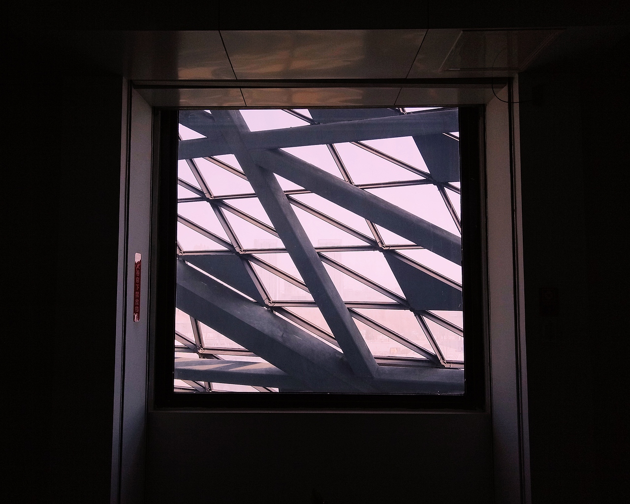 掠影（图ZMTQ1MDE3ODIw） - 环境/建筑摄影 - 站酷设计师非鱼子鹿原创素材 - 站酷ZCOOL