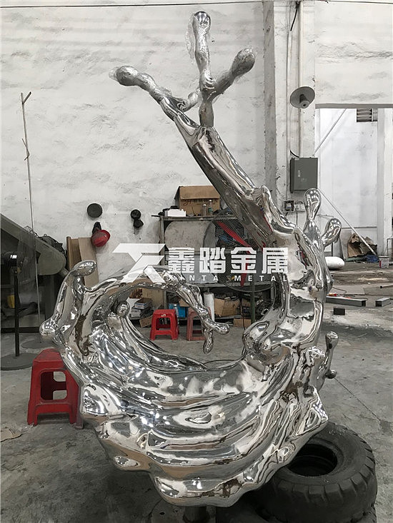 城市现代风雕塑设计——不锈钢雕塑水浪意境水景小品