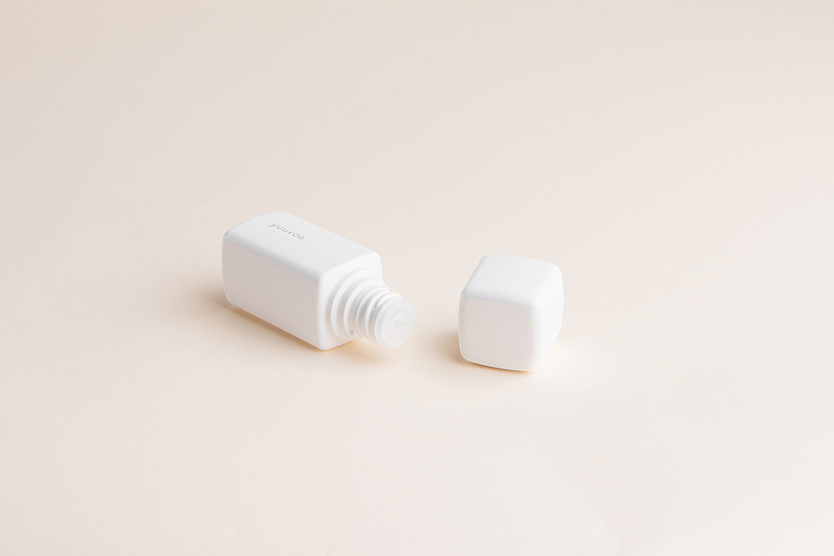 yuukoo cosmetic bottle