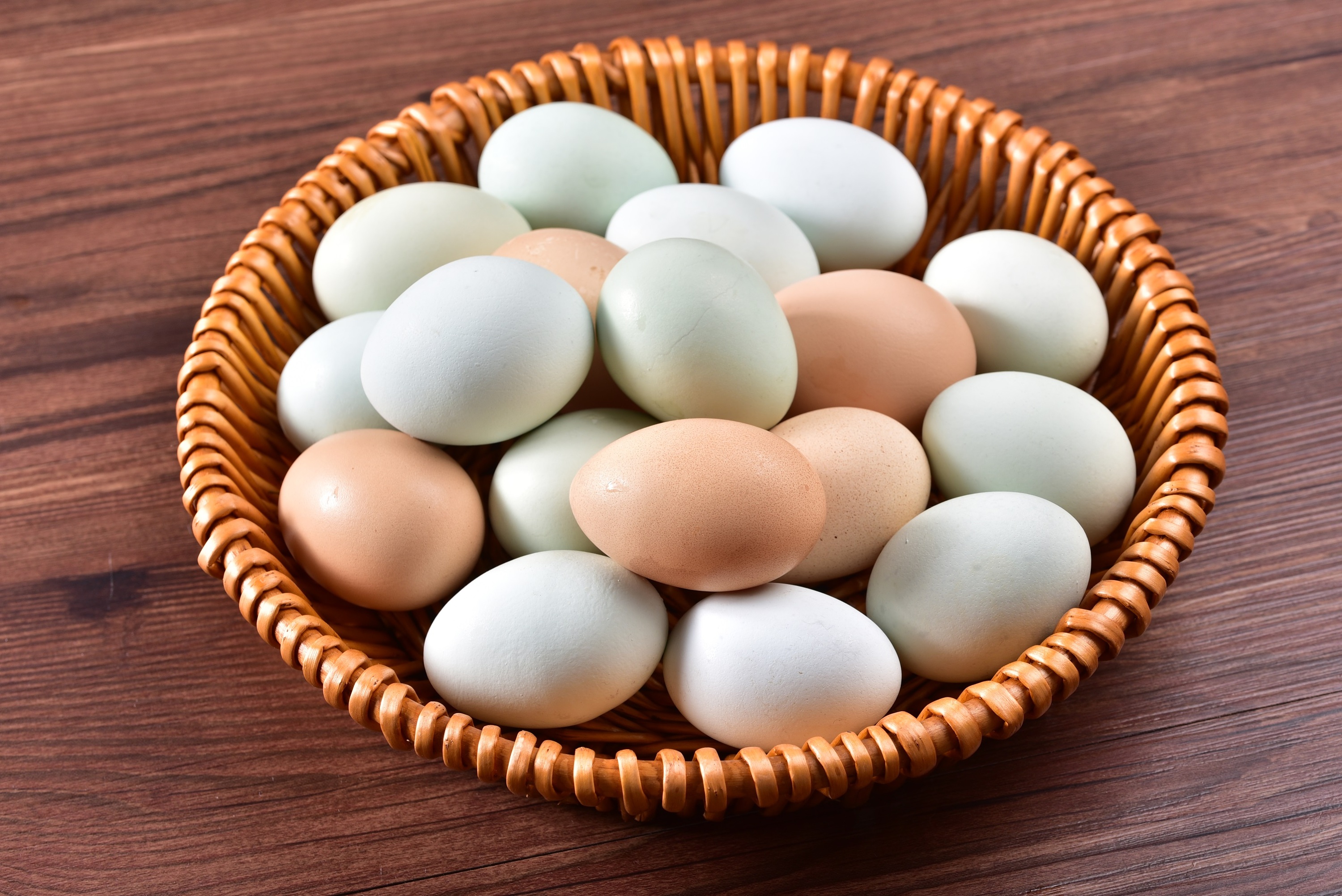 挂蛋、斗蛋、吃蛋，立夏的这个习俗你了解吗？_上观新闻