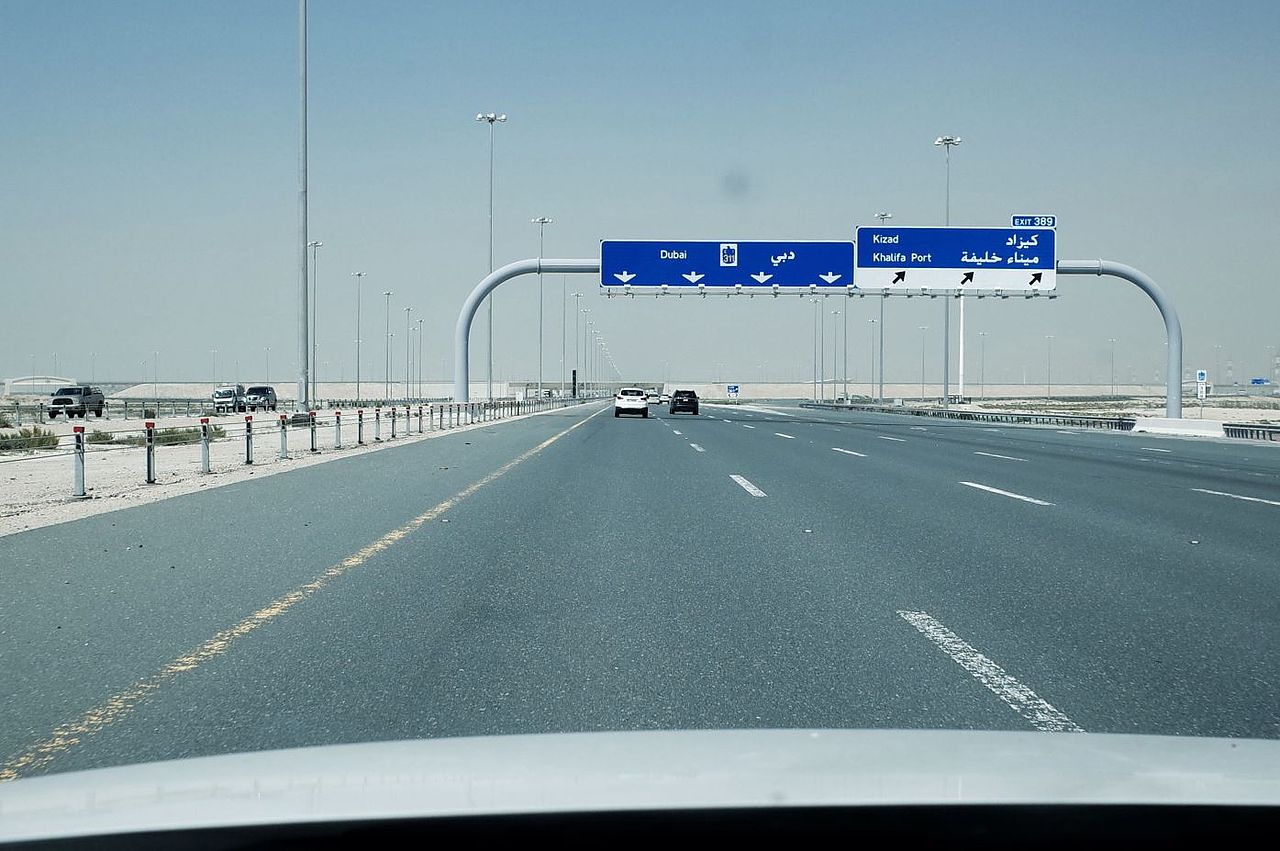 from Abu dhabi to Dubai（图ZMzY3MDkzMjA0） - 风光摄影 - 站酷设计师汪雨原创素材 - 站酷ZCOOL