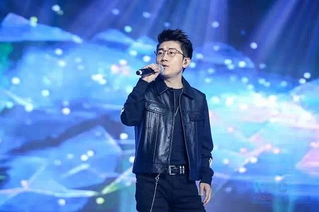 舞美设计(4.23 澳门·第一届世界区块链大会)