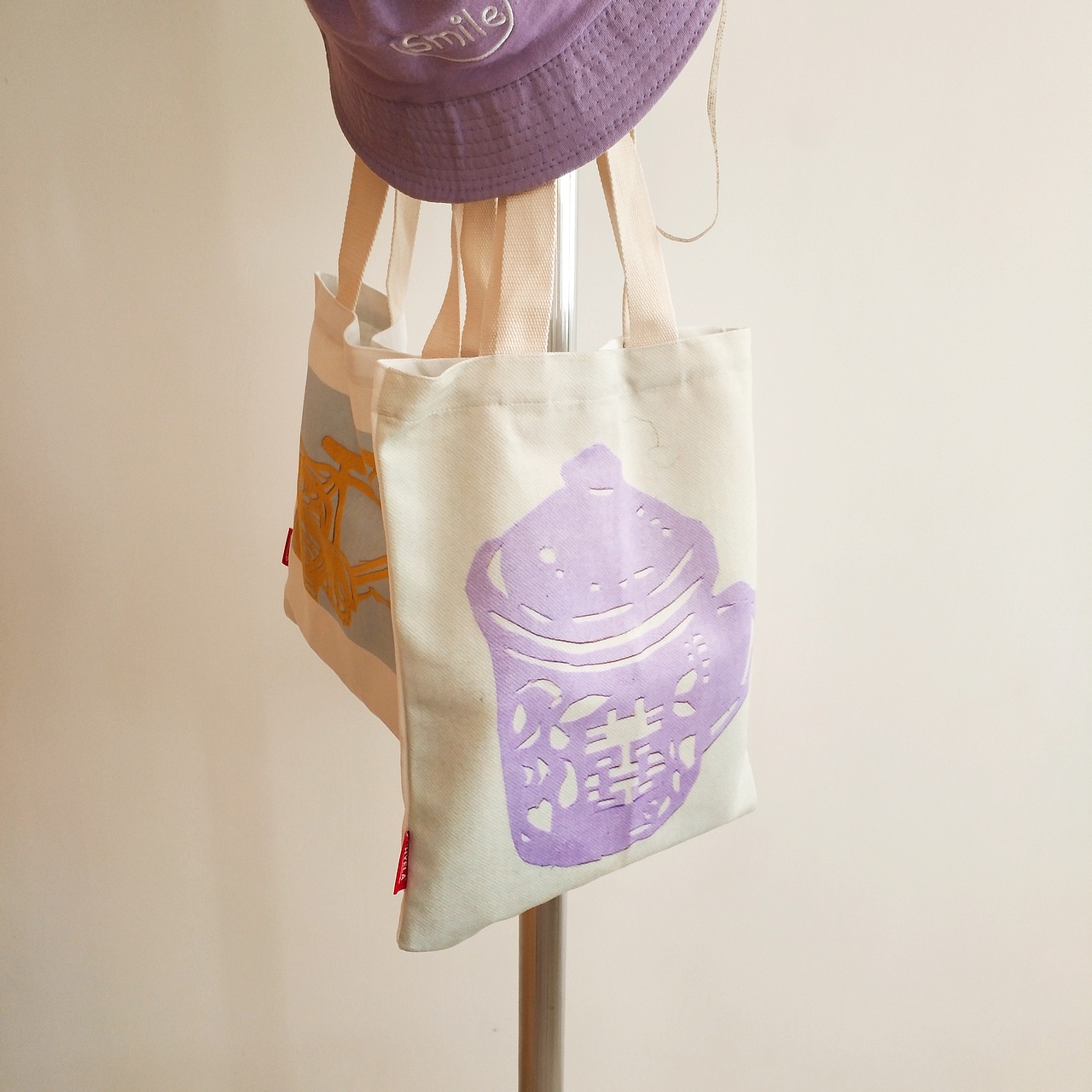 #2020青春答卷#剪纸艺术在时事新闻中的应用研究