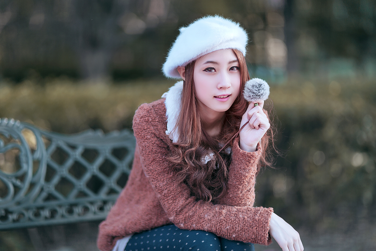 花与少女（图ZMTM2OTc2NTU2） - 人像摄影 - 站酷设计师摄影师小森原创素材 - 站酷ZCOOL