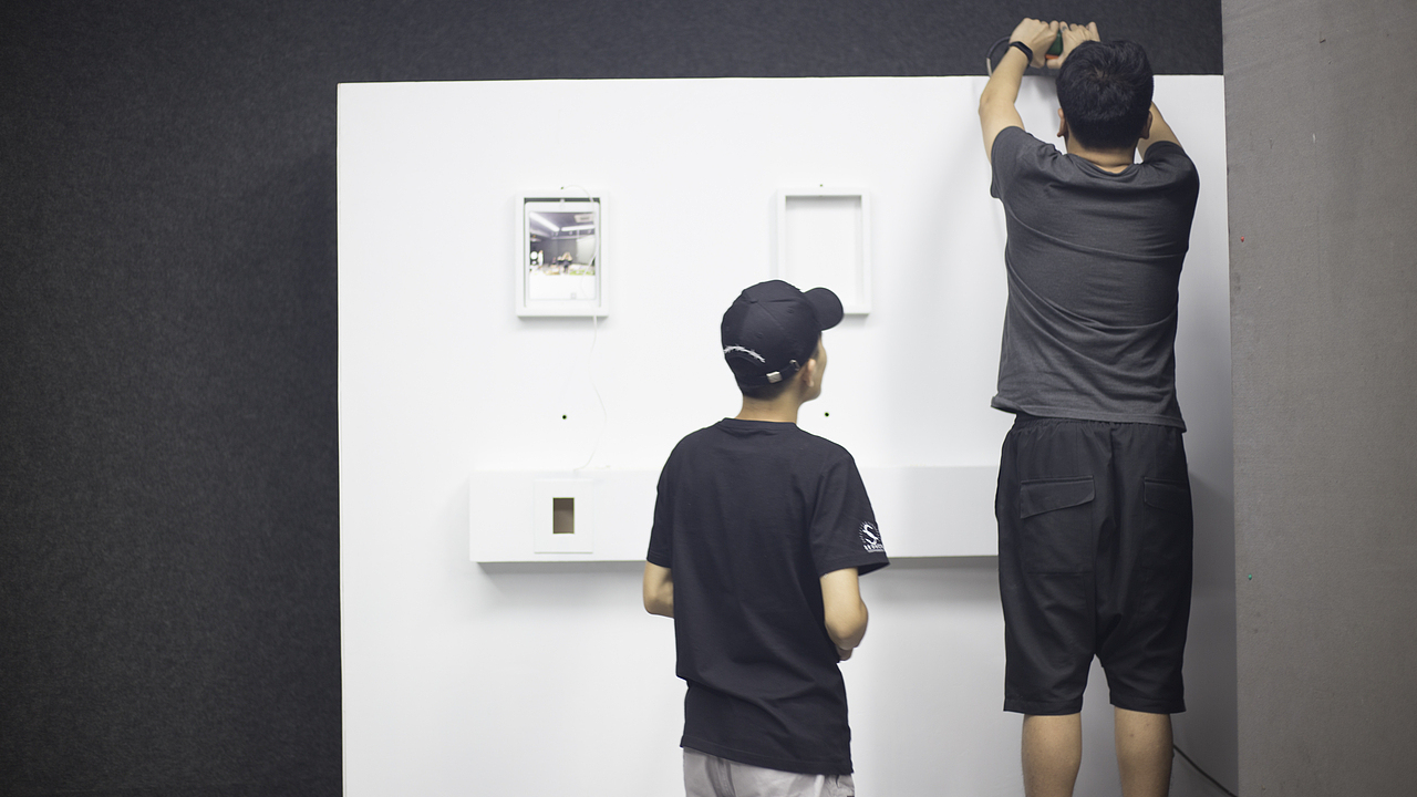 <Tease-捉弄> - 新媒体互动装置